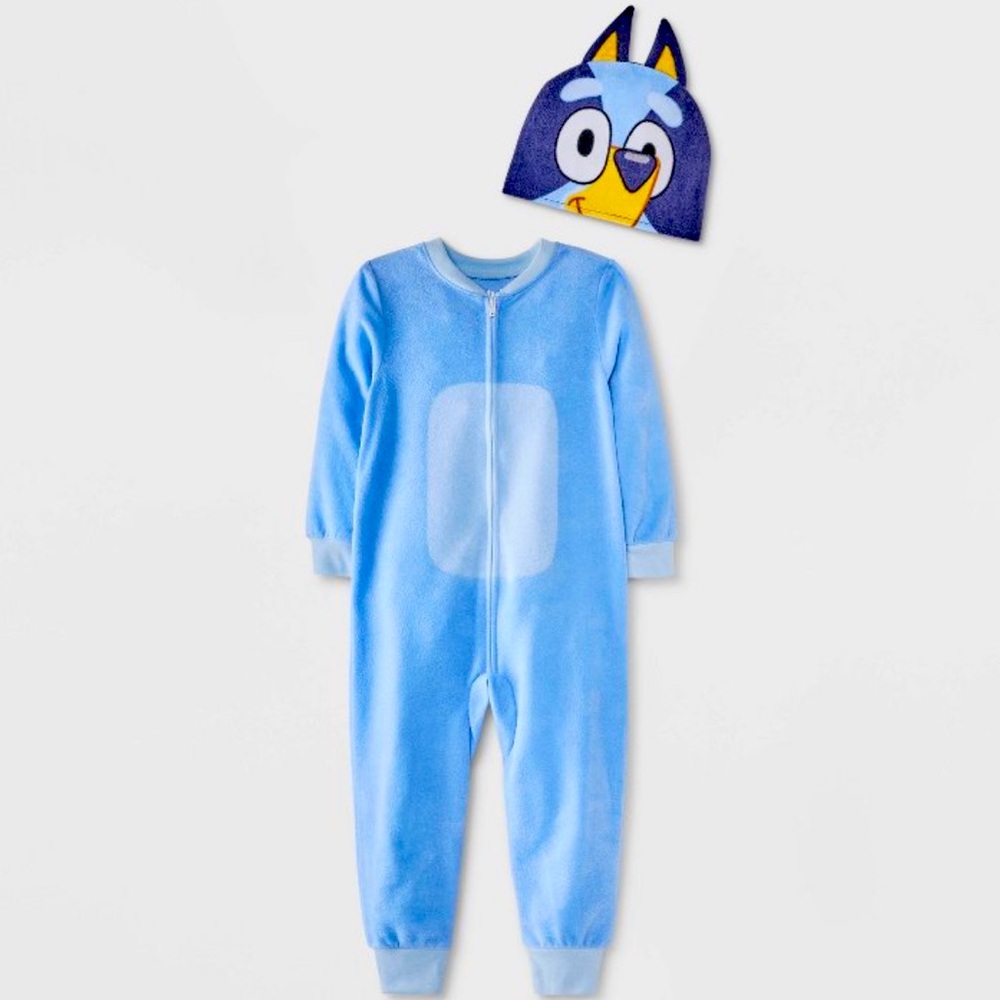 NWT 12M Toddler Bluey Blanket Sleeper with Hat